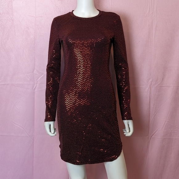 B Darlin Red Sequin Long Sleeve Mini Cocktail Homecoming Party Dress size Medium - Picture 1 of 7